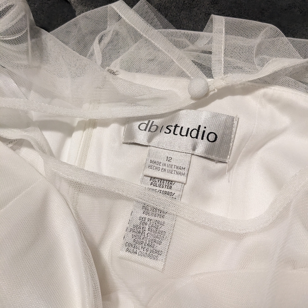 David's bridal midi wedding dress - Picture 2 of 3